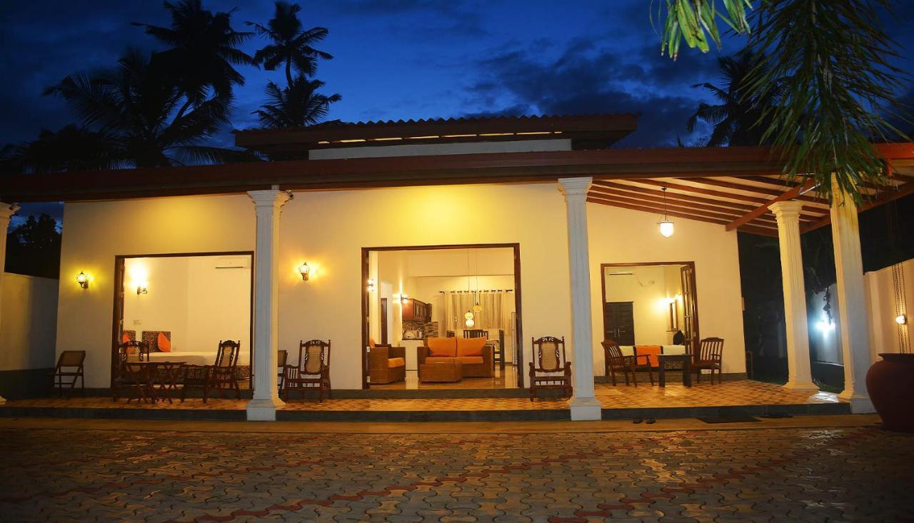 New Sithi Villas Hikkaduwa Esterno foto