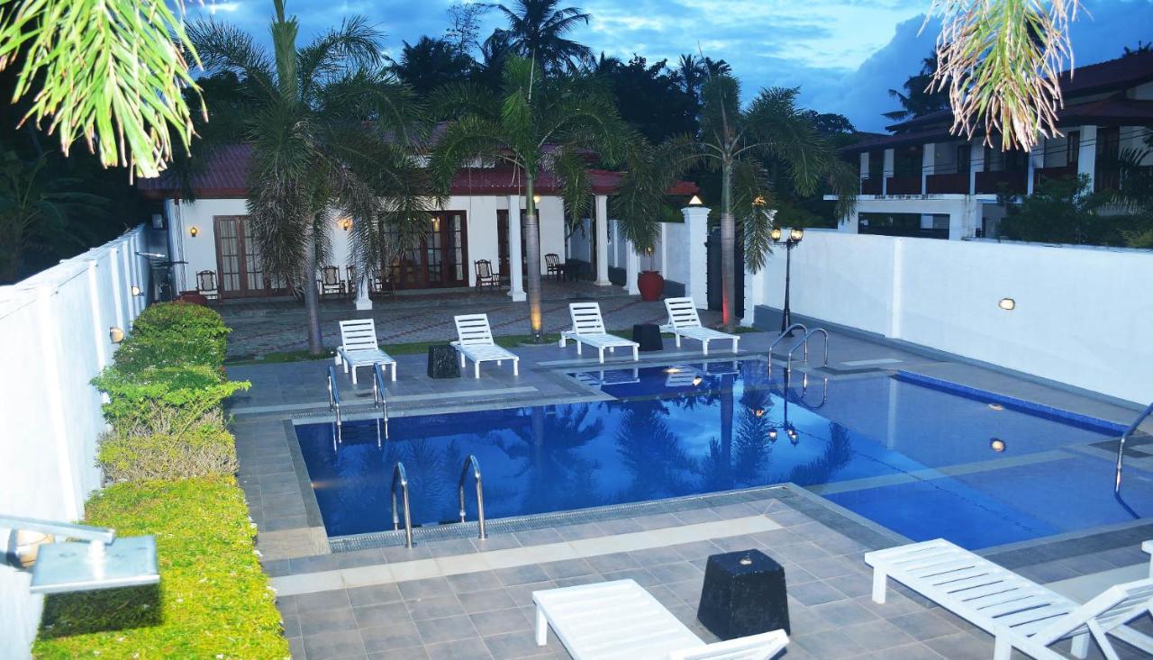 New Sithi Villas Hikkaduwa Esterno foto