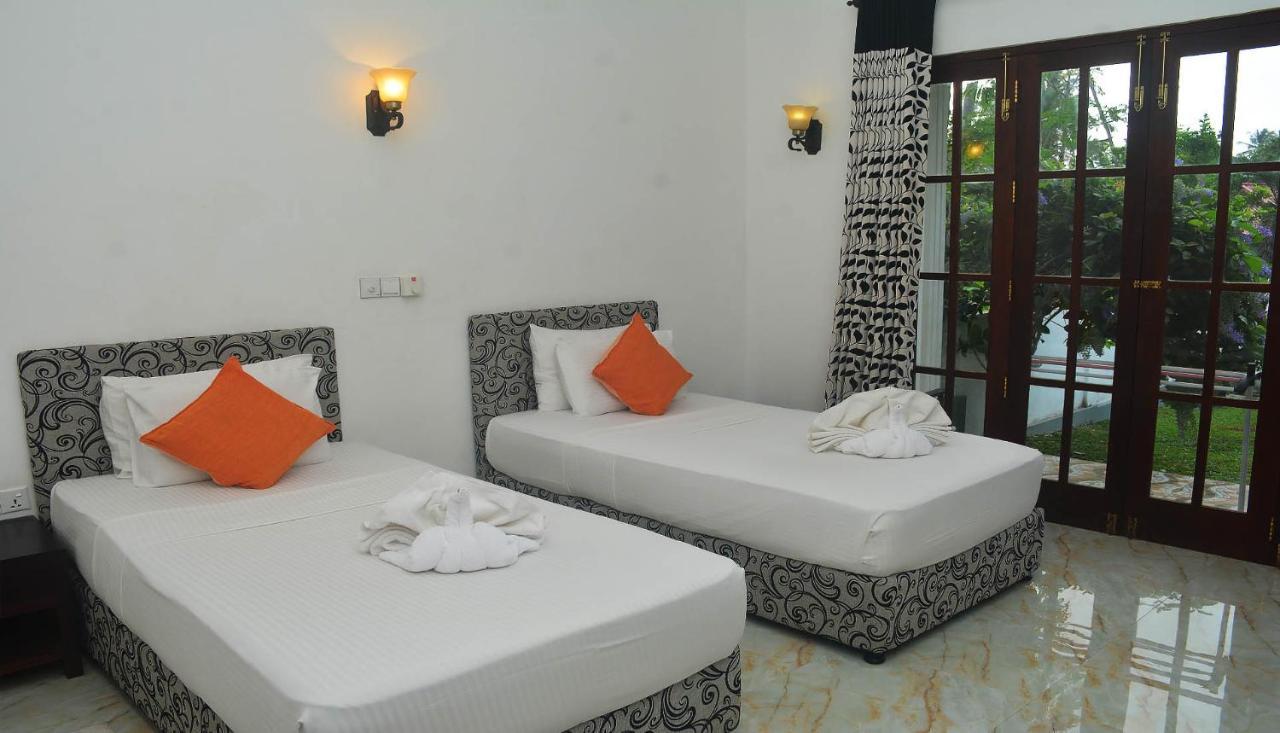 New Sithi Villas Hikkaduwa Esterno foto