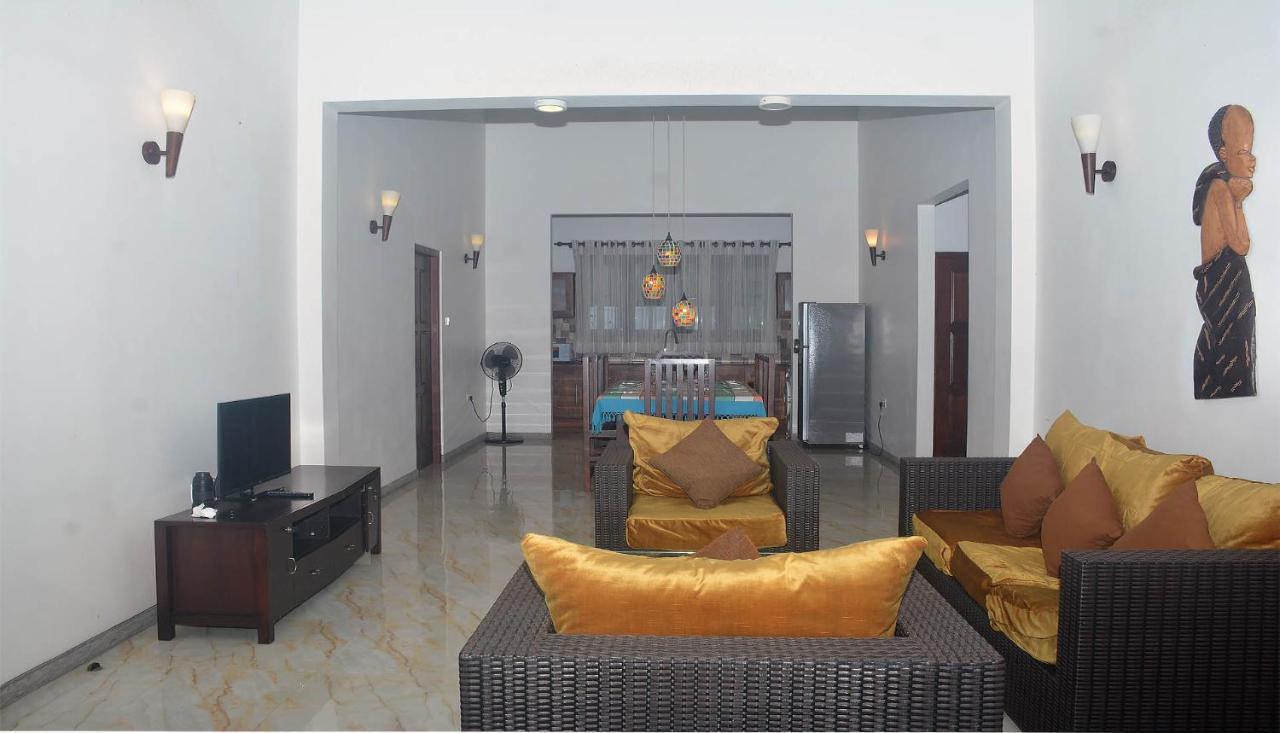 New Sithi Villas Hikkaduwa Esterno foto