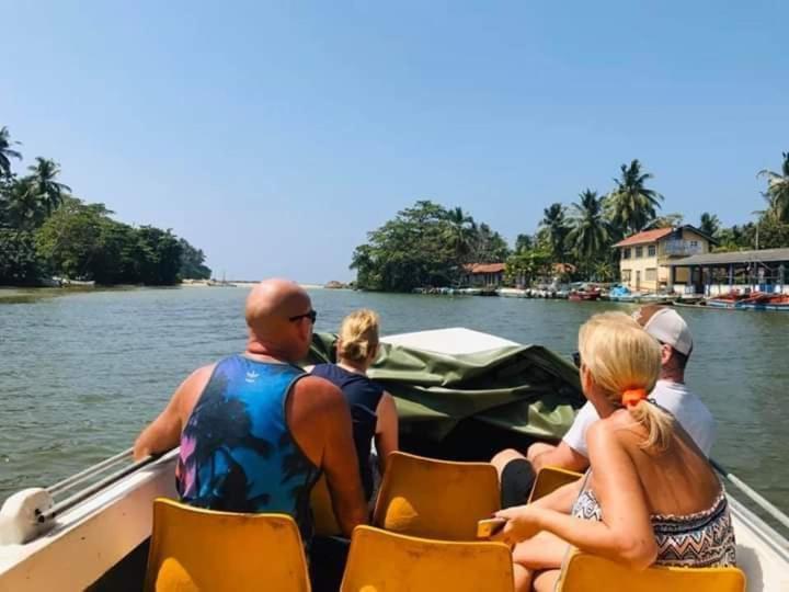 New Sithi Villas Hikkaduwa Esterno foto